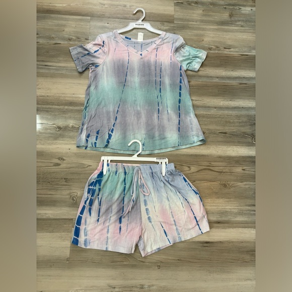 Now N Forever NWT Tie-Dye lounge set, very soft size small - Picture 1 of 5